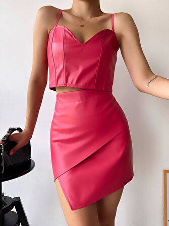 Kapaklı asimetrik model deri etek pembe s240106
