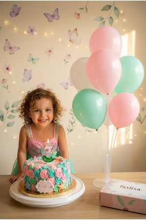 Peri Bahçesi Konseptli Kelebek Rakamlı Pasta Mumu & Balon Stand Seti - Pembe Yeşil Doğum Günü Süsleme