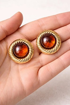 Gold Burgu Çerçeveli Amber Taşlı Küpe 3 cm Vintage Model