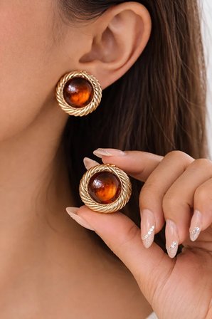 Gold Burgu Çerçeveli Amber Taşlı Küpe 3 cm Vintage Model