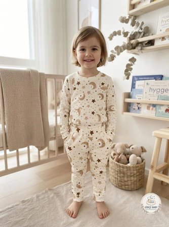 Gökçe Baby Yıldız ve Ay Desenli %100 Pamuk Bebek Pijama Takımı – Yıldız ve Ay Uzun Kollu Takım