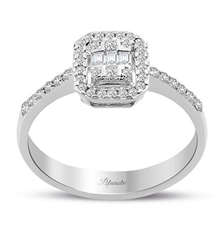 0.30 Ct Modern Tasarım Baget Kare Tektaş Yüzük