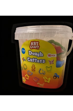 Dough Cutters Oyun Hamuru Kalıpları 16 Parça Şekil Kesici Set 3+ Yaş