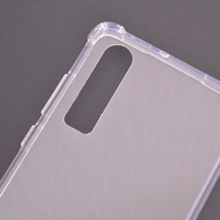 Huawei P30 Uyumlu Kılıf Şeffaf Köşelerde Darbelere Karşı Ultra Kalınlaştırılmış Darbe Korumalı Strong Cover