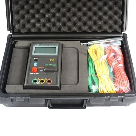 TES-1605 Toprak Direnci Ölçer