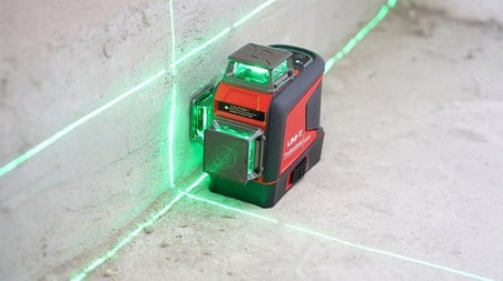 UNI-T LM570LD-II Lazermetre Yeşil Çizgi 10m Siyah