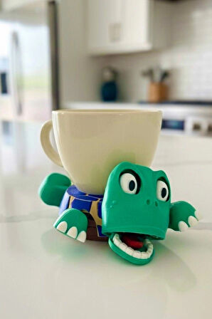 Sevimli Kaplumbağa Bardak Altlığı – Hareketli ve Eğlenceli Kupa Altlığı (Mavi - Sütlü Kahve Çizgili)