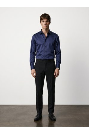 Elegance Pamuk Saten Slim Fit Gömlek
