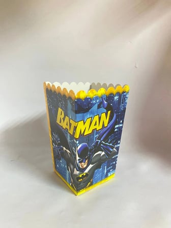 Özel Üretim Batman Mısır 8’li Film Temalı Eğlence Ürünü Sunum Kabı