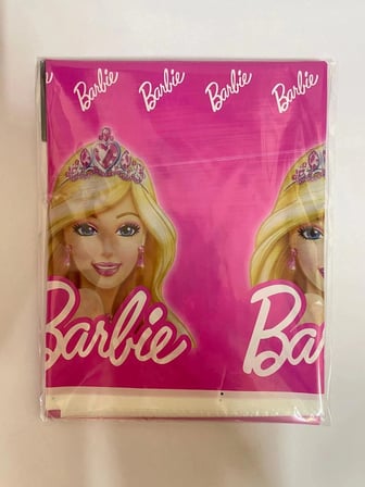 Özel Seri Barbie Plastik Masa Örtüsü (120*180 cm) Davet Sunum Eğlence