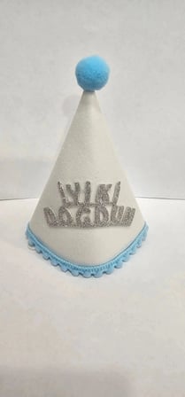 Özel Seri İYİ Kİ DOĞDUN BEYAZ GÜMÜŞ KEÇE BEBEK ŞAPKASI Hatıralık Özel Gün Çocuk