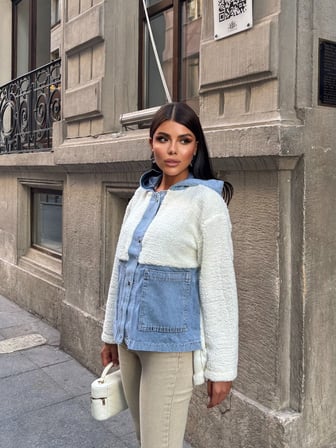 Kadın %100 Pamuk Kapüşonlu Çıtçıtlı Denim Detaylı Peluş Ceket – Oversize Günlük Mont