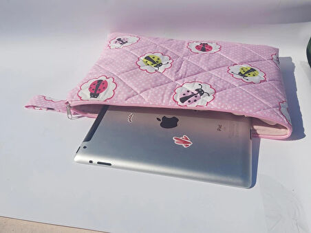 13/14 inch Pembe Uğur Böceği Desenli Tablet Çantası