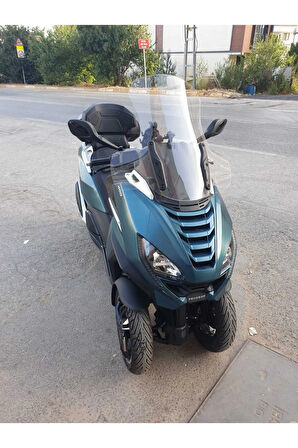 Peugeot Metropolis 400 Ön cam 2021 2024 Model Yılı 68cm Şeffaf Renk 4mm Uzun Geniş Cam