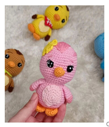 Katuriler sevilen karakter oyuncak pembe sülün bebek kuş 