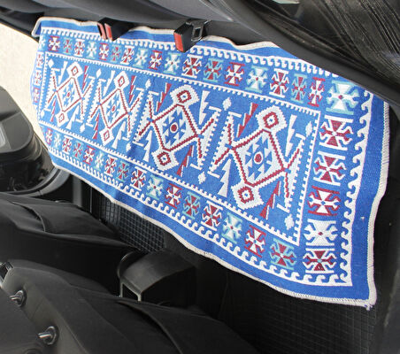 Pratik Oto Koltuk Kilim Seti • 3 Parça • Makine Dokuma • Akrilik & Polyester • Saçaklı