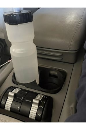 Porsche Cayenne 955 (2003–2010) Uyumlu Bardaklık Bardak Tutucu