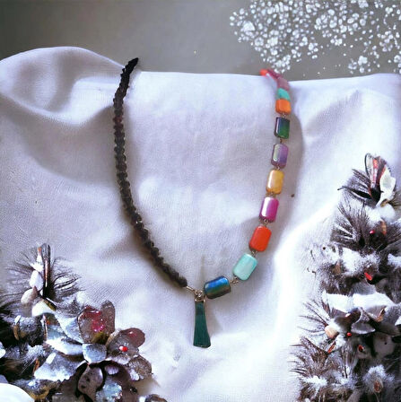 Kristal Taşlı Renkli Boncuklu Püskül Aesthetic Soft Vibes Vintage Sallantılı Tasarım Hediyelik Kolye