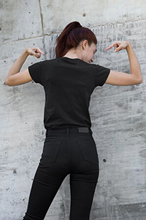 Exclusive Design Siyah Regular Kadın T-Shirt