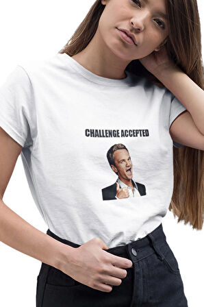 Challenge Accepted Barney Stinson Baskılı How I Met Your Mother Eğlenceli Beyaz Unisex T-Shirt