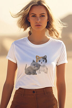 Masum Kedi Dostlar Baskılı Beyaz Unisex T-Shirt