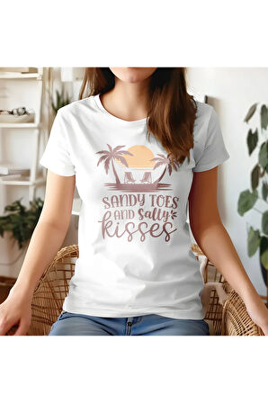 Sandy Topes And Salty Kisses Baskılı Yaz Temalı Unisex Regular Fit Pamuklu Beyaz Tişört