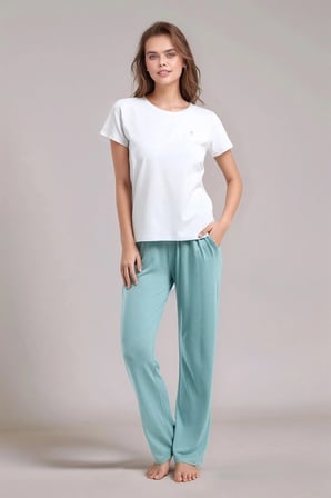 Kadın Beyaz & Yeşil Kısa Kol Puantiyeli Viskon Pijama Takımı Q9P0K9C4K