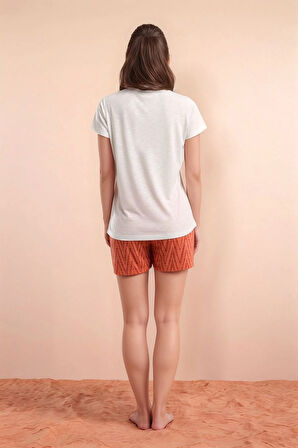 Kadın Beyaz Kısa Kol Desenli Viskon Şortlu Pijama Takımı Q9P0K0C3K