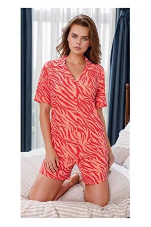 Kadın Kırmızı Pamuklu Kaplan Desenli Şortlu Pijama Takımı
