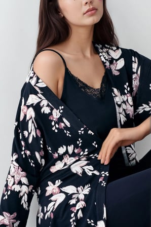 Kadın Modal Pamuklu Lacivert Sabahlıklı Pijama Takımı Çorap Hediyeli QP9K1R0K8R