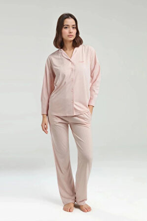 Kadın Pembe Çizgili Önden Patlı Uzun Kol Modal Pamuklu Pijama Takımı QP9K0R20CK