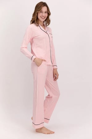 Kadın Pembe Çizgili Pamuklu Modal Boydan Patlı Kutulu Pijama Takımı Q9.U.8O.K7.K.A6.P.C