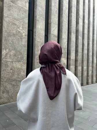 Pamuklu Soft İ̇Nci Desen Eşarp-Vişne Çürüğü