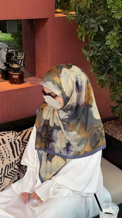 Pamuklu Soft Meva Desen Eşarp-Lacivert