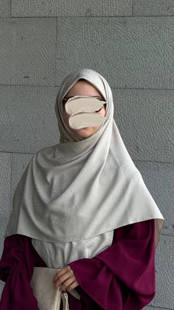 Premium Jakarlı Sare Büyük Boy Eşarp -Kum Beji