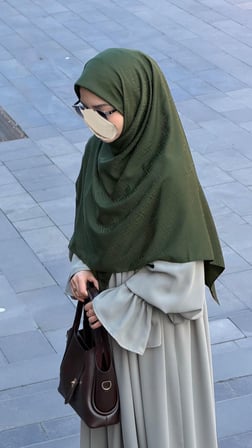 Premium Jakarlı Sare Büyük Boy Eşarp-Haki