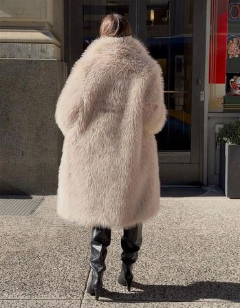 ALLBUCKS BERSHKA UZUN SUNİ KÜRK KABAN ABBRS3769