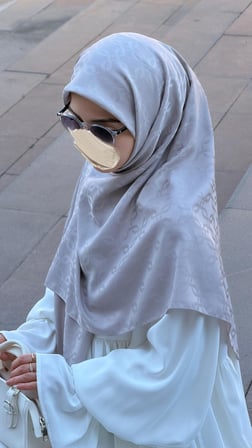 Premium Jakarlı Mira B.Boy Eşarp - Gümüş