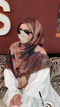 Pamuklu Soft Meva Desen Eşarp-Çikolata