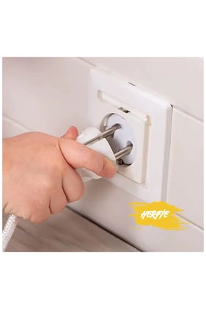 Çevirmeli Elektrik Girişi Tıkacı Yuva Kapatma Aparatı Yeni Doğan Odası Önlemi