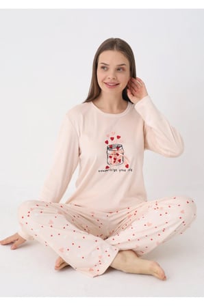 Pembe Kalp Desenli Kadife Pijama Takımı