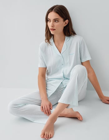 Pierre Cardin Kadın Çizgili Düğmeli Kısa Kollu Kutulu Pijama Takımı – %50 Pamuk %50 Modal,  Cep Detaylı
