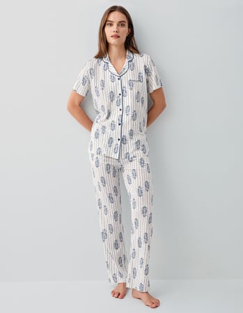 Pierre Cardin Kadın Düğmeli Kısa Kollu Kutulu Pijama Takımı %50 Pamuk %50 Modal – Tam Kalıp, Alt Cepli Üst Düğmeli