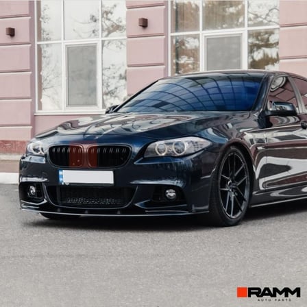 BMW F10 F11 M Sport Ön Tampon Lipi + Flap Seti  Parlak Siyah