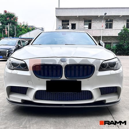 BMW F10 F11 M5 Stil Ön Lip  Parlak Siyah