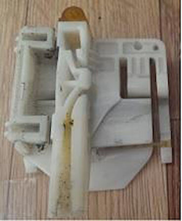 BMW E90 2004-2012 BMW E87 1 Serisi 2004-2012 Sağ Ön Cam Kriko Klipsi 5 Adet