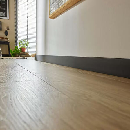 Yalı Gri Süpürgelik Suya Neme Dayanıklı 10cmx120cm 1 Adet PVC Parke Seramik Salon Mutfak Süpürgeliği
