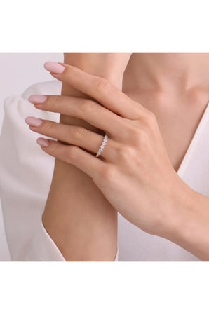 0.20 Karat Pırlanta Effect Yarımtur Yüzük