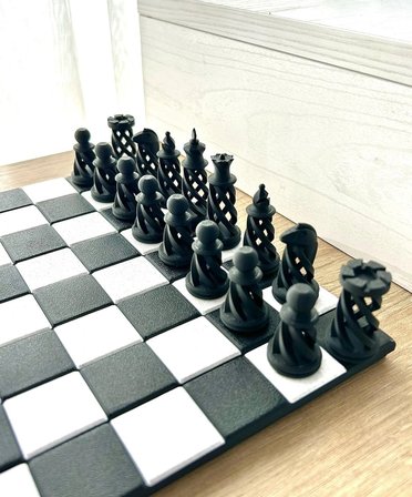 Satranç Takımı Portatif - Şık - Yüksek Kalite - Taşınabilir Set 24x24 cm