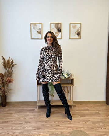 Reka Moda Kadın Uzun Kollu Kayık Yaka Leopar Baskılı Mini Elbise